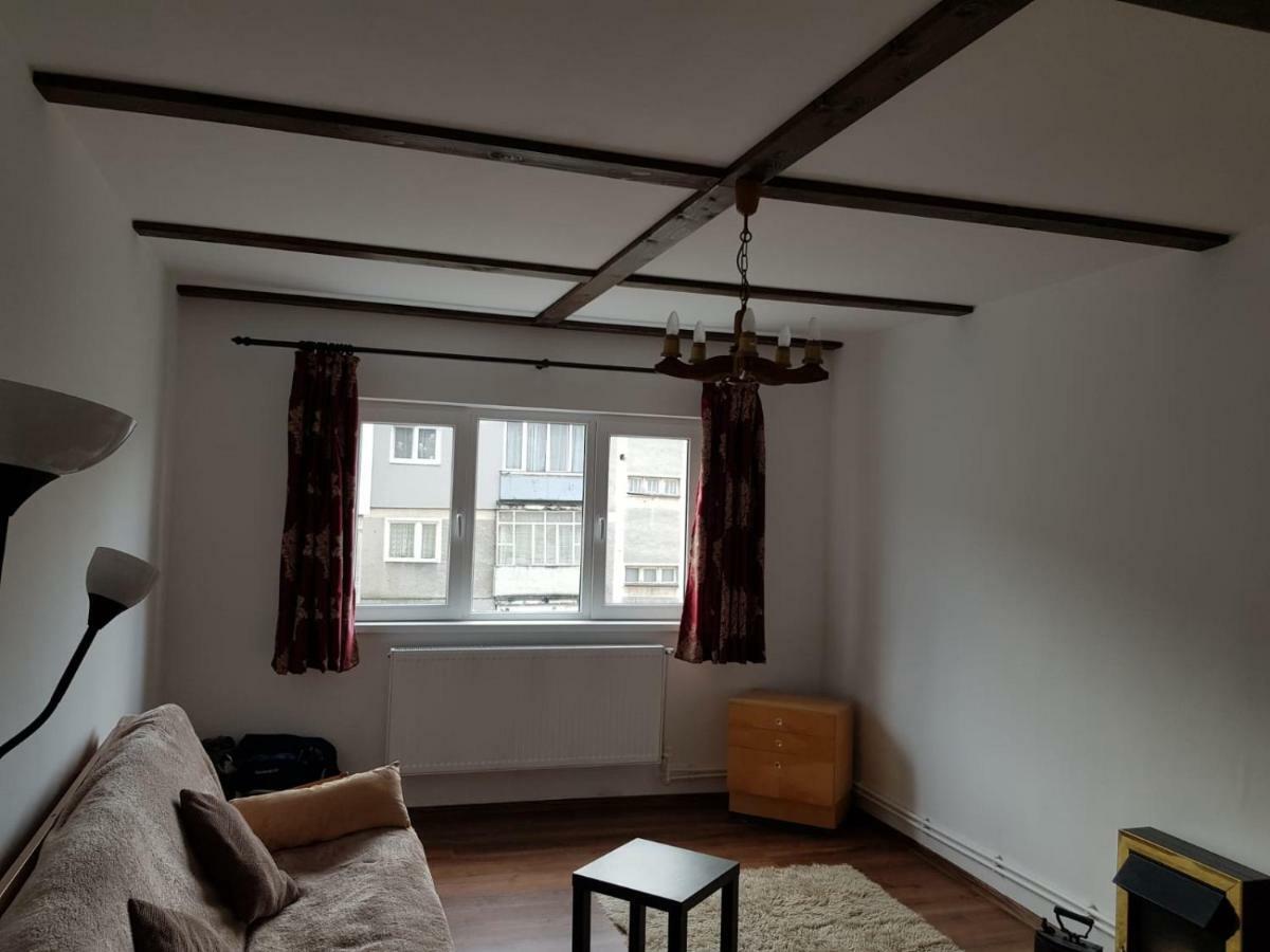 Apartment Straja Lupeni  Exteriér fotografie