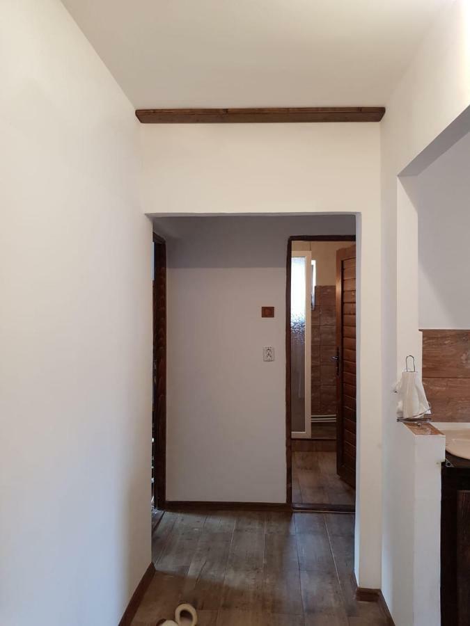 Apartment Straja Lupeni  Exteriér fotografie